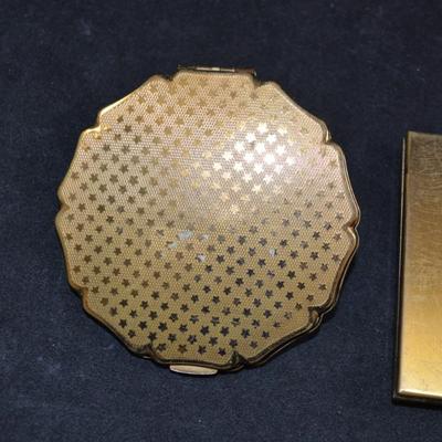Lot of Vintage Cosmetic Compacts