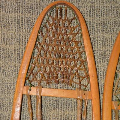 Vintage Wood & Sinew Snowshoes 10”x46” Made in Canada