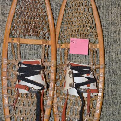 Vintage Wood & Sinew Snowshoes 10”x46” Made in Canada