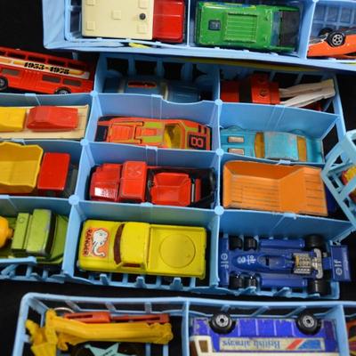 Large Lot of Vintage Matchbox/Corgi/Hotwheels Vehicles w/ Case