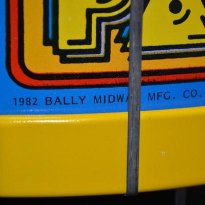 Vintage 1982 OHIO ART Toy Pac-Man Drum w/ Sticks 11”x11”x4.25”