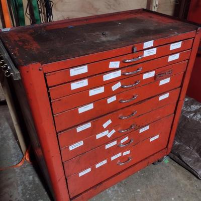 Multi-Drawer Steel Tool Chest on Castors (No Contents)