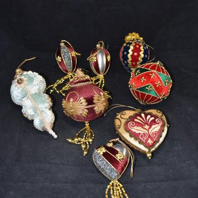 Lot of Vintage Push Pin Ornaments
