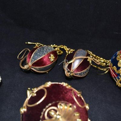 Lot of Vintage Push Pin Ornaments