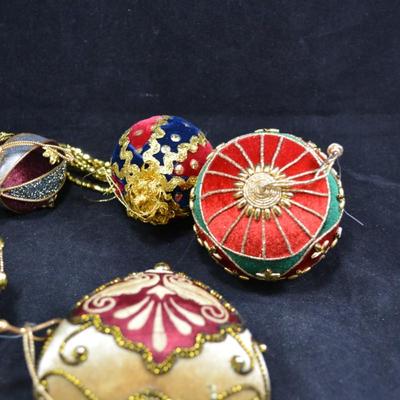 Lot of Vintage Push Pin Ornaments