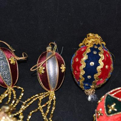 Lot of Vintage Push Pin Ornaments