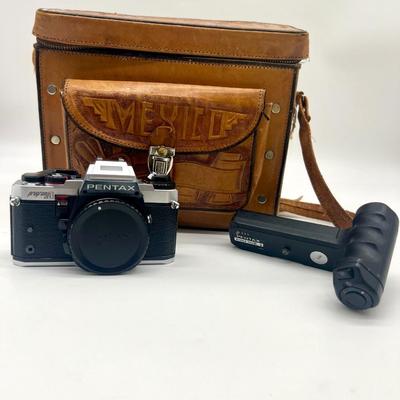 Vintage Camera Lot ~ PENTAX, KODAK, CANON
