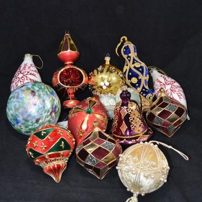Large Lot of Vintage Glass & Velvet Foam Ball Ornaments