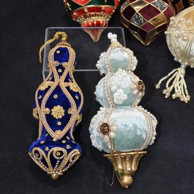 Large Lot of Vintage Glass & Velvet Foam Ball Ornaments