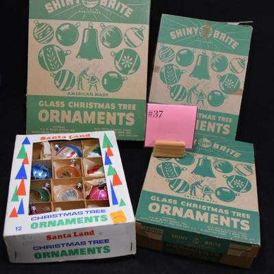 Lot of Vintage Shiny Brite & Santaland Glass Ornaments