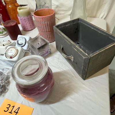 Assortment of candles & other