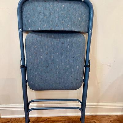 SAMSONITE Foldable Table & 4 Chairs