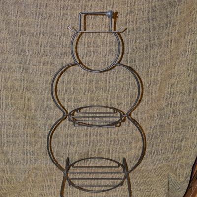 31” Metal Snowman Plant Stand