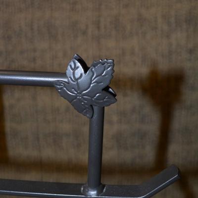31” Metal Snowman Plant Stand