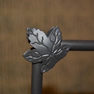 31” Metal Snowman Plant Stand