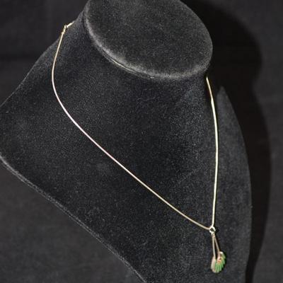 Vintage 925 Sterling Malachite Pendant w/ 925 Snake Chain 16” 3.7g