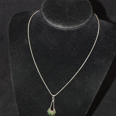 Vintage 925 Sterling Malachite Pendant w/ 925 Snake Chain 16” 3.7g