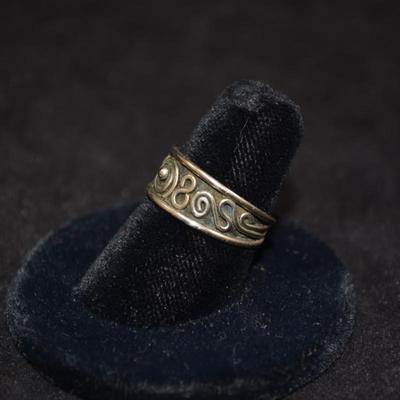 925 Sterling Wire Inlay Ring Size 6.5, 2.6g