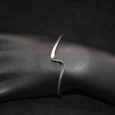 Modern Sterling Cuff Bracelet 8.4g