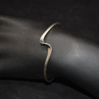Modern Sterling Cuff Bracelet 8.4g
