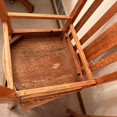 Set of 5 Matching Oak Chairs