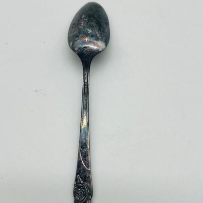 Children’s knives, forks, and spoons Lot Of 8 Sterling & Silverplated