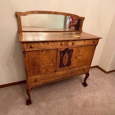 Oak Buffet Side board