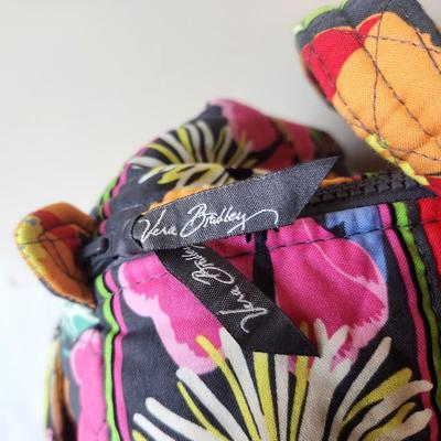Lot #14 VERA BRADLEY Weekender Bag - Zazzy Blooms pattern