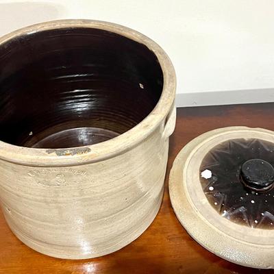 1800s E. W. FARRINGTON #3 Stone Ware Crock With Lid