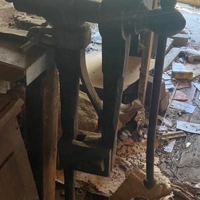 Vintage Vise