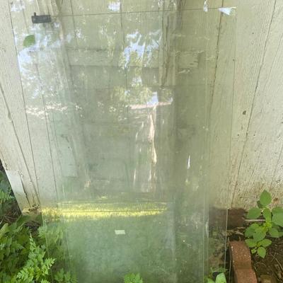 Glass lot