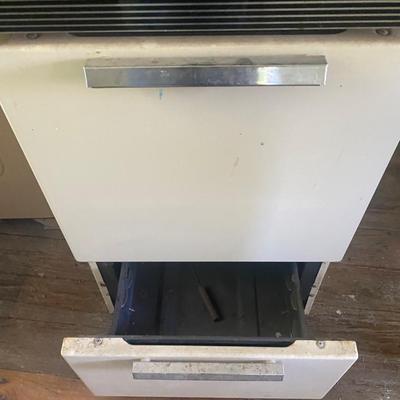 Vintage Sunray Compact Gas Stove