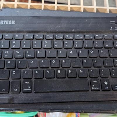 Arteck Keyboard