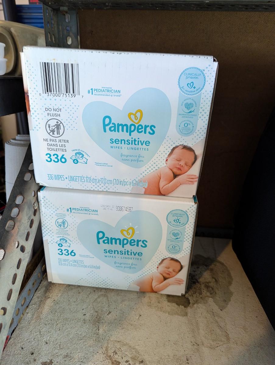 Pampers Sensitive Wipes | EstateSales.org