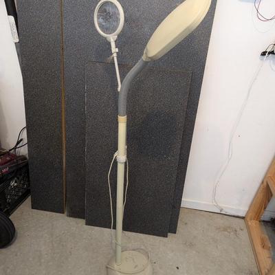 Floor Lamp With Magnifying Glass