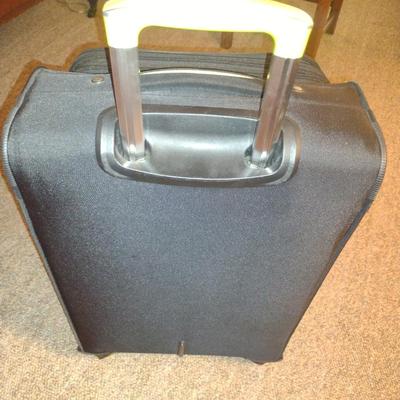 IFLY Rolling Luggage