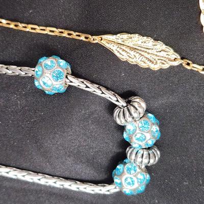 Jewelry Lot Necklaces Earrings Trifari Brighton Ben-Amun Napier Monet