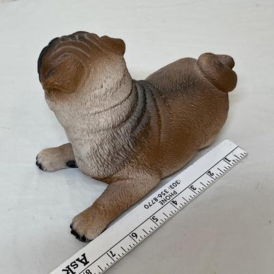Pug figure