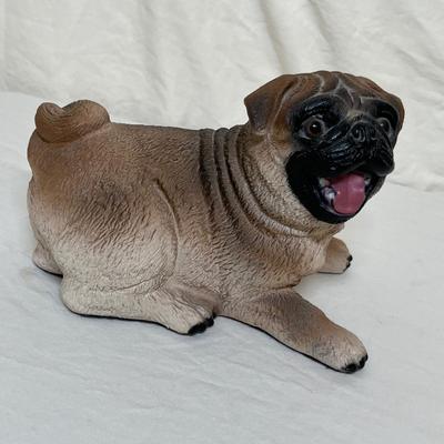 Pug figure