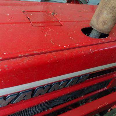 Yanmar FX26D Diesel 4WD Tractor with Front-End Loader 234 Hours