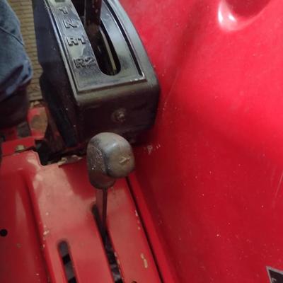 Yanmar FX26D Diesel 4WD Tractor with Front-End Loader 234 Hours