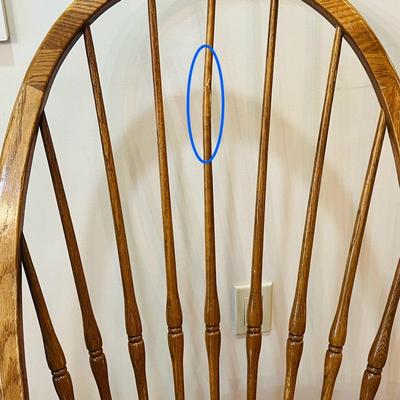 Solid Oak Dining Set~ Round, Oval or Oblong!