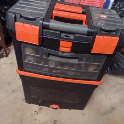 Black and Decker Master Cart Tool Chest (B)