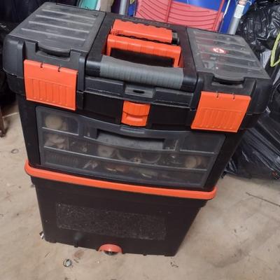Black and Decker Master Cart Tool Chest (B)