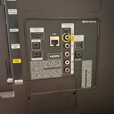SAMSUNG 50” TV