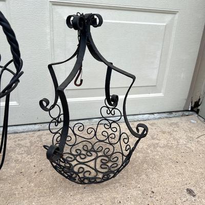 Outdoor Table & Plant Stand/Basket Lot