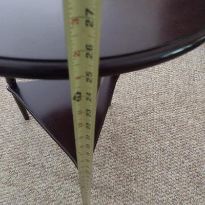 Mahogany Round Drop Leaf Accent Table