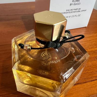 Gucci Flora Women's Eau de Parfum Perfume