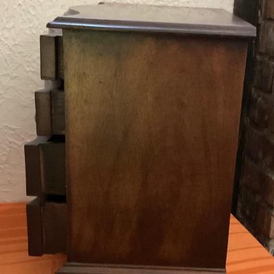 Miniature serpentine Mahogany chest / table, Southhampton furniture, four drawer chest