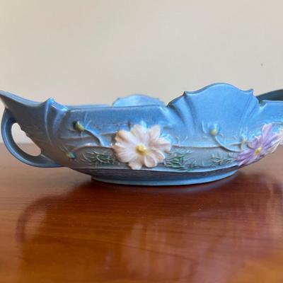 1940s Roseville Pottery Cosmos Blue 372 Double Handle Console Bowl